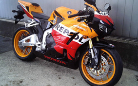 HONDA CBR600RR ABS 2013 PC40