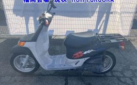 HONDA TOPIC AF38