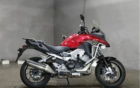 HONDA VFR800X 2015 RC80