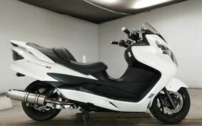 SUZUKI SKYWAVE 250 (Burgman 250) M CJ45A