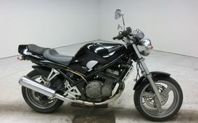 SUZUKI BANDIT 250 GJ74A