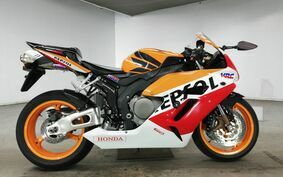 HONDA CBR1000RR 2005 SC57