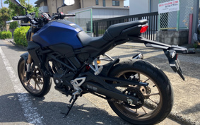 HONDA CB250R MC52