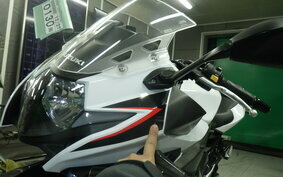 SUZUKI GSX250R DN11A