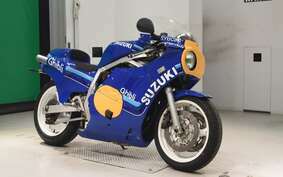 SUZUKI GSX-R750 1987 GR71G