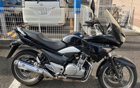 SUZUKI GSR250S GJ55D