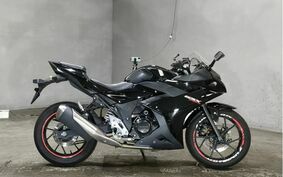 SUZUKI GSX250R DN11A