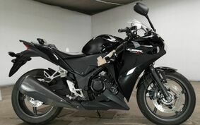 HONDA CBR250R MC41