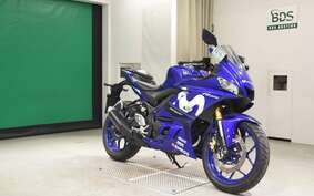 YAMAHA YZF-R25 RG10