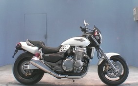 HONDA X4 LD 2003 SC38