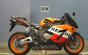 HONDA CBR1000RR 2005 SC57