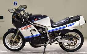 SUZUKI GSX-R400 1984 GK71B