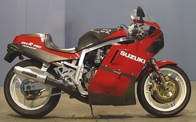 SUZUKI GSX-R750 1986 GR71G