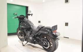 HARLEY FXLRS1870 2021