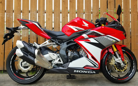 HONDA CBR250RR MC51