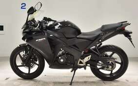 HONDA CBR125R JC50