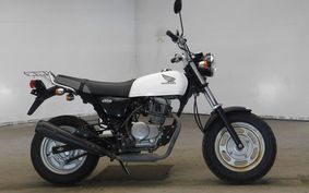 HONDA APE 100 HC07