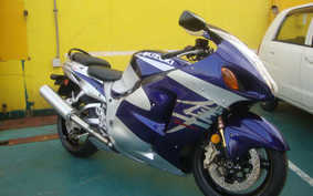 SUZUKI GSX1300R HAYABUSA 2004 GW71A