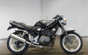 SUZUKI BANDIT 400 GK75A