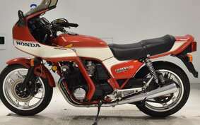 HONDA CB900F SC09