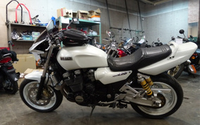 YAMAHA XJR1200 1997 4KG