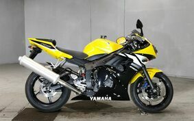 YAMAHA YZF-R6 2003 RJ05