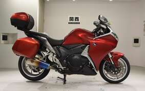 HONDA VFR1200F 2010 SC63