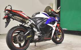 HONDA CBR600RR GEN 3 2010 PC40