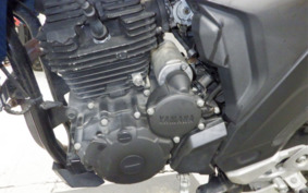 YAMAHA FZ25