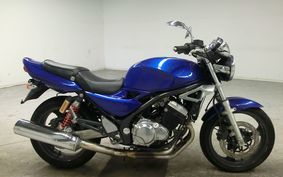 SUZUKI GSX250FX ZR250C