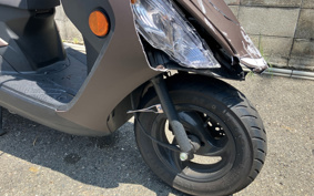 YAMAHA  AXIS Z