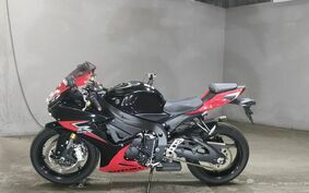 SUZUKI GSX-R750 2014 C4111