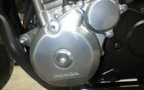 HONDA CB1300SB SUPER BOLDOR A 2006 SC54