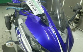 YAMAHA YZF-R25 RG10J