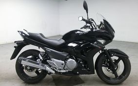 SUZUKI GSR250F GJ55D