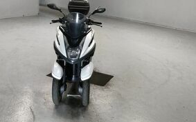 YAMAHA TRICITY 125 SE82J