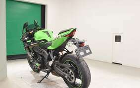 KAWASAKI ZX-25R ZX250E