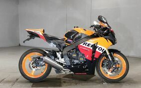 HONDA CBR1000RR 2010 SC59