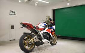 HONDA CBR1000RR SPECIAL EDITION 2014