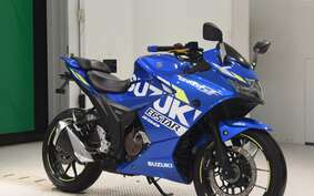 SUZUKI GIXXER 250 SF