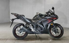 YAMAHA YZF-R25 RG10J