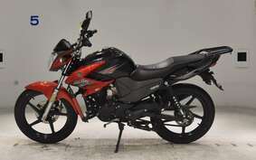 YAMAHA YS125 FAZER