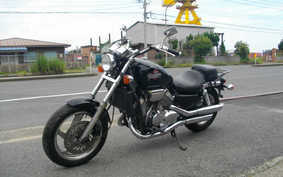 HONDA MAGNA 750 1995 RC43