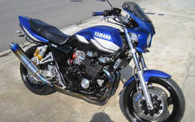 YAMAHA XJR400 R 2001 RH02J