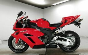 HONDA CBR1000RR 2004 SC57