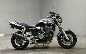 YAMAHA XJR1300 2002 RP03J