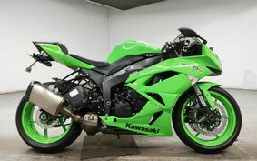 KAWASAKI NINJA ZX-6R 2014 ZX4R18