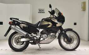 HONDA AFRICA TWIN 750 2000