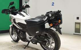 HONDA NC750X D Limited 2016 RC90