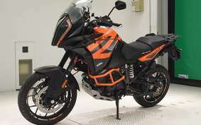 KTM 1290 SUPER ADVENTURE S 2020